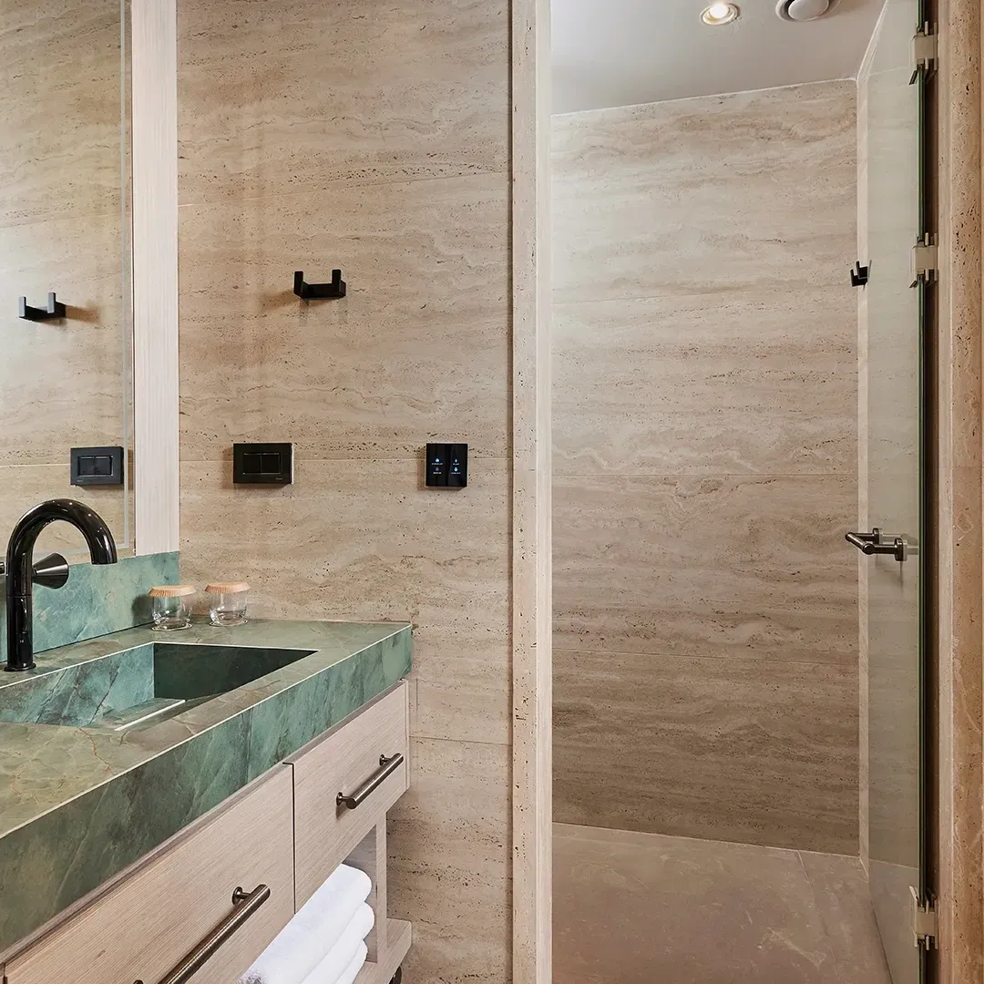 Superior Standard Jacuzzi Oda