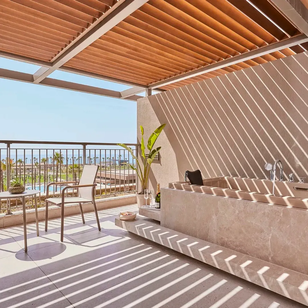 Superior Standard Jacuzzi Oda