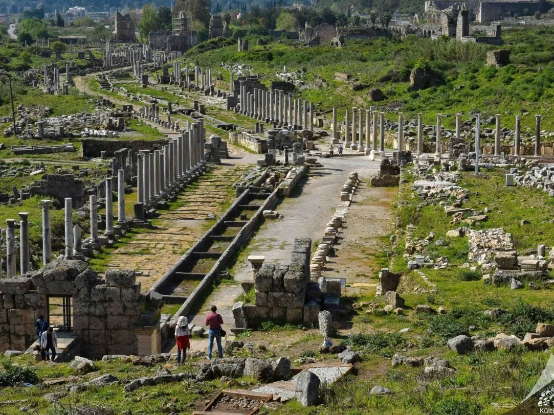 Perge Antik Kenti