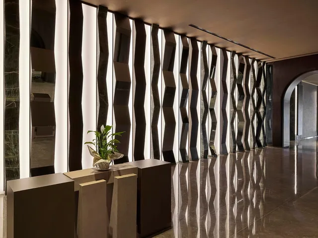 Savory Main Restaurant 22