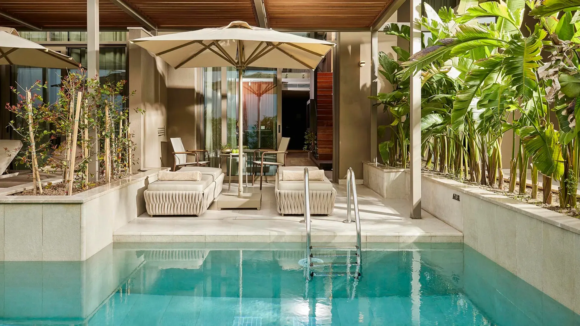 Duplex Lagoon Suite