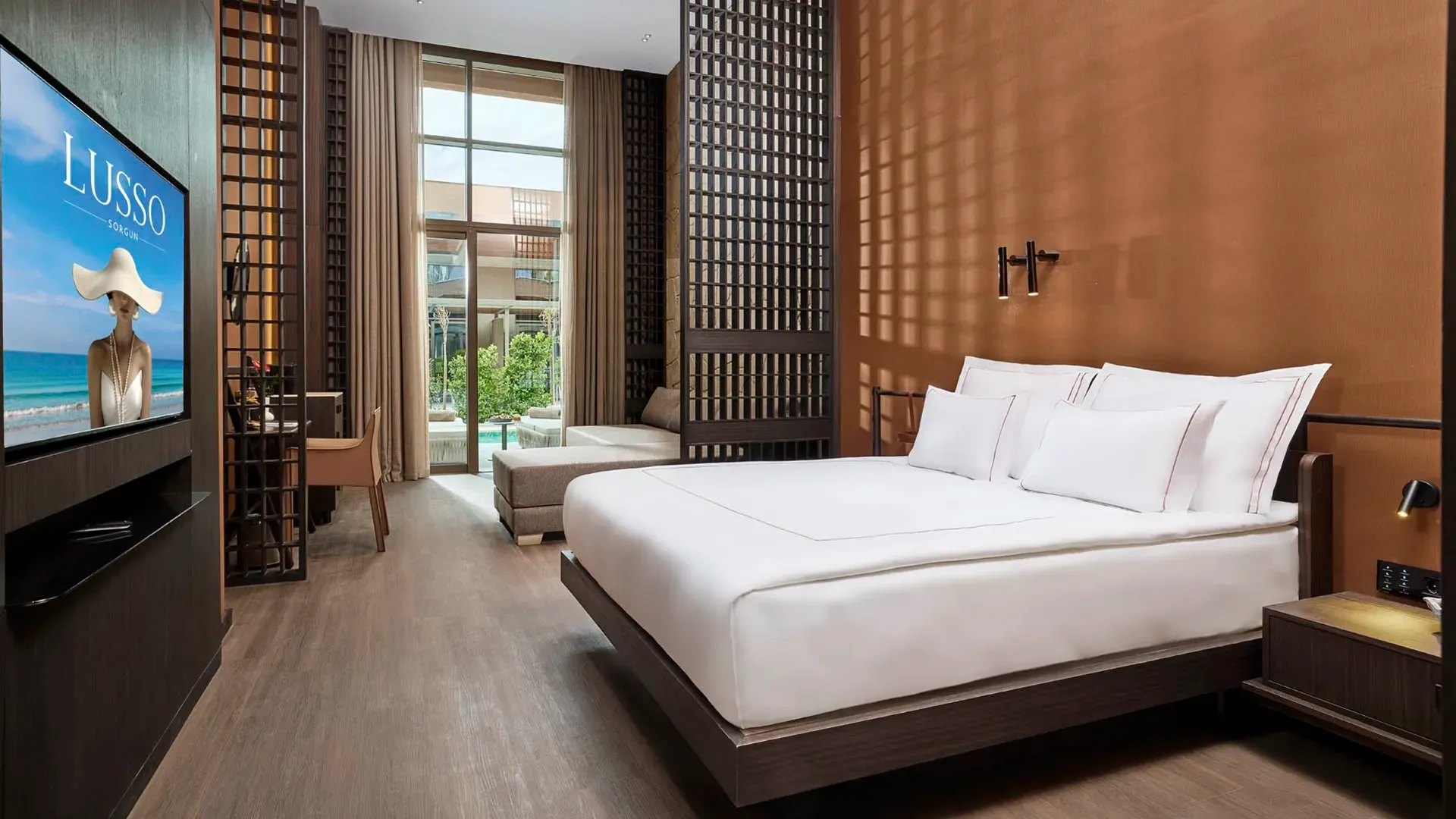 Lagoon Suite