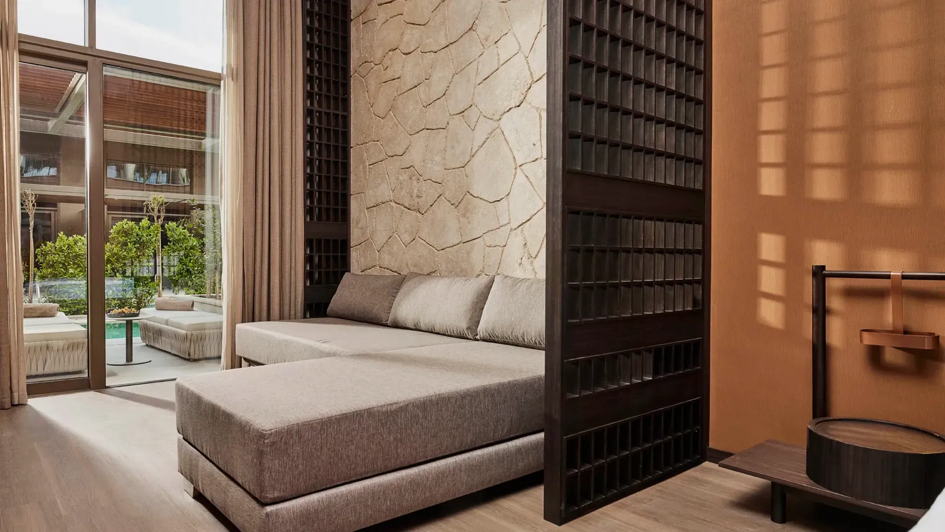 Lagoon Suite